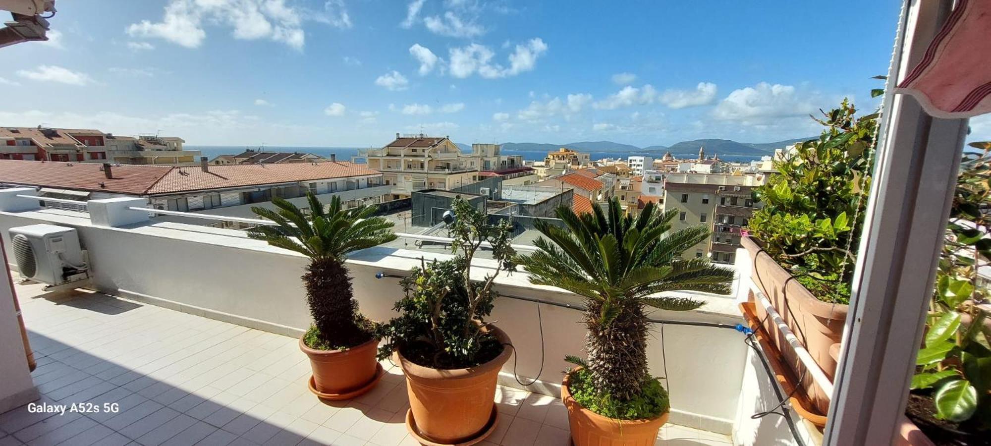 Appartamento Con Terrazza Alghero Exterior photo