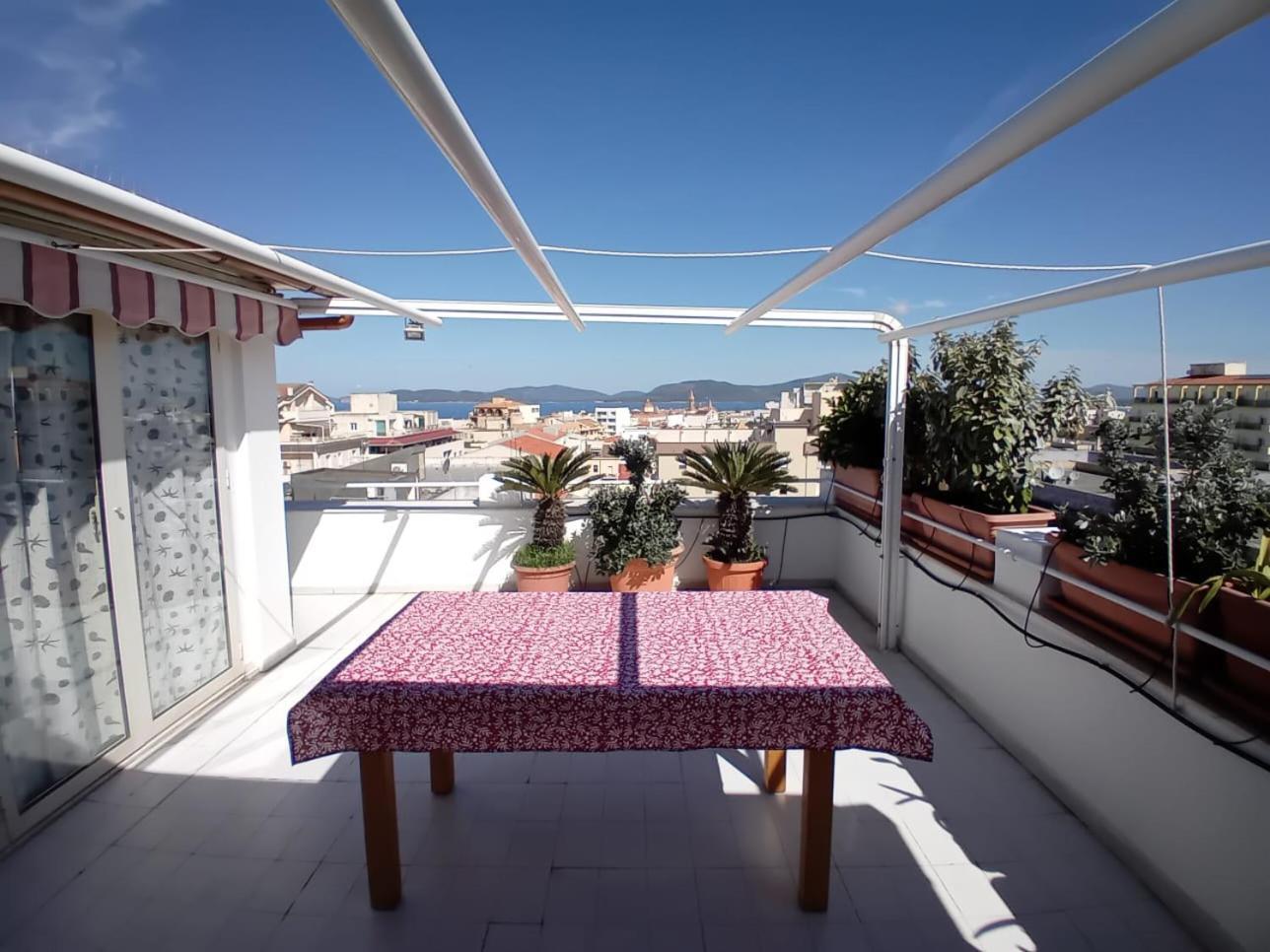 Appartamento Con Terrazza Alghero Exterior photo